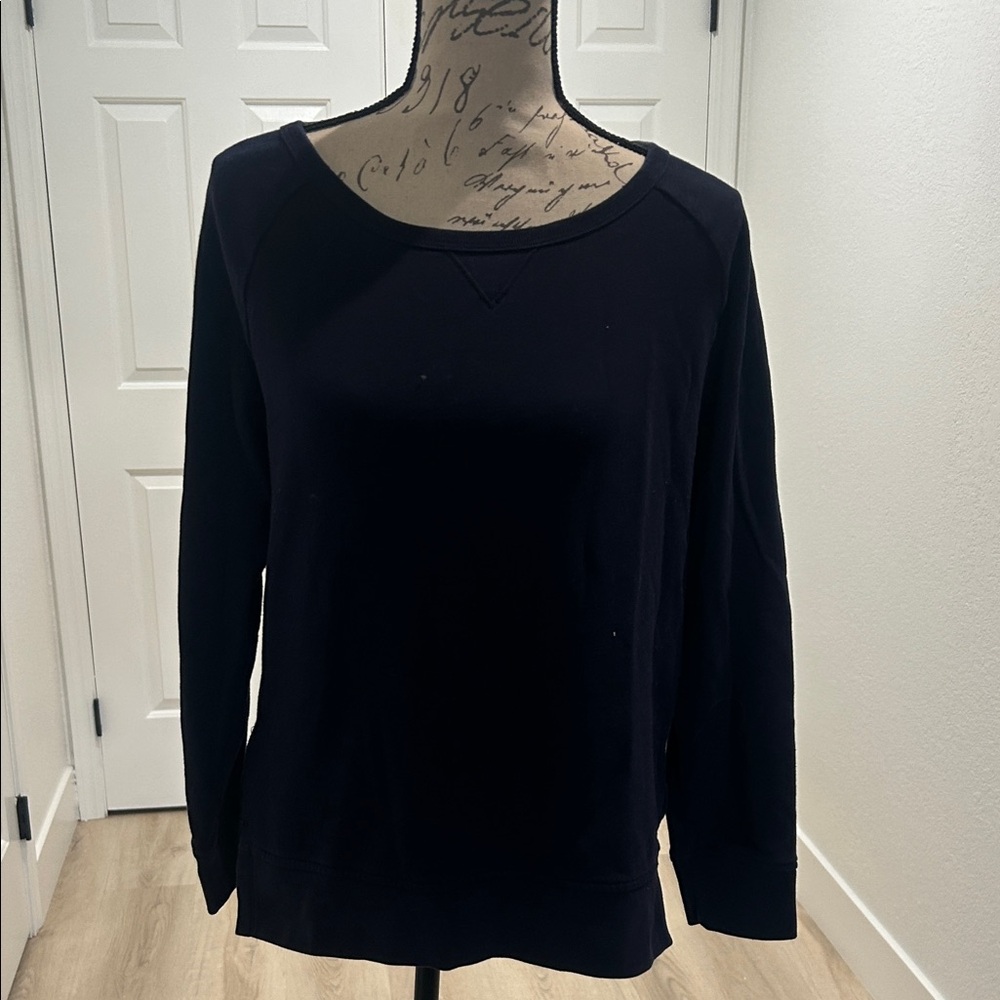 GAP Midnight Black Sweatshirt